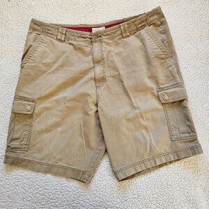 Dockers Mens W42 Tan Cargo Shorts Loose Fit 100% Cotton Flat Front Casual